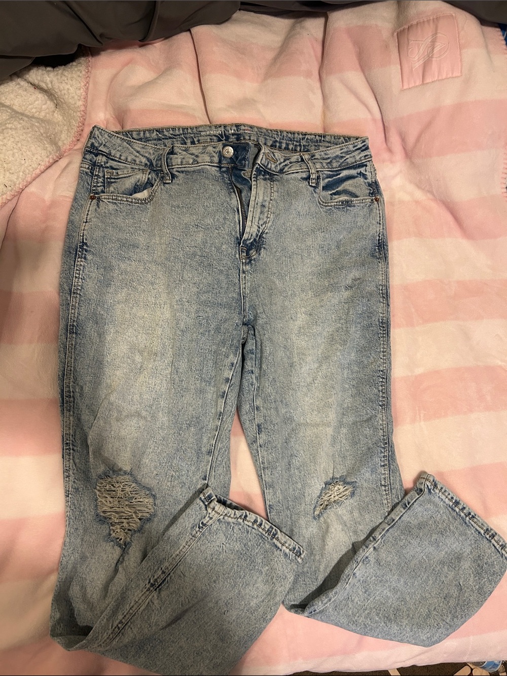 Old Navy Curvy Vintage Slim Distressed Women’s Jeans